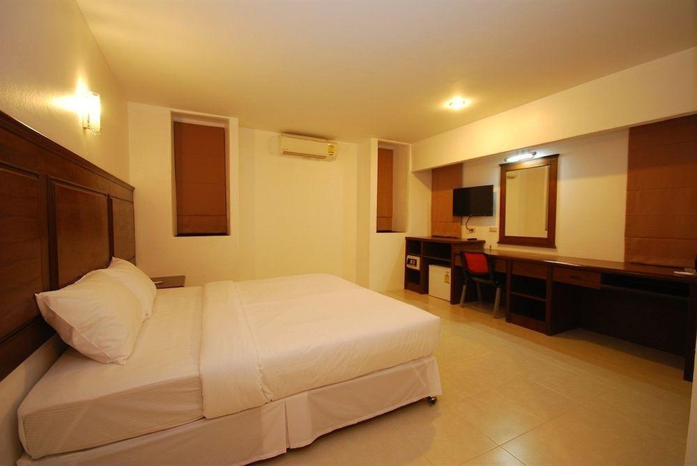 Patong Budget Rooms Kültér fotó