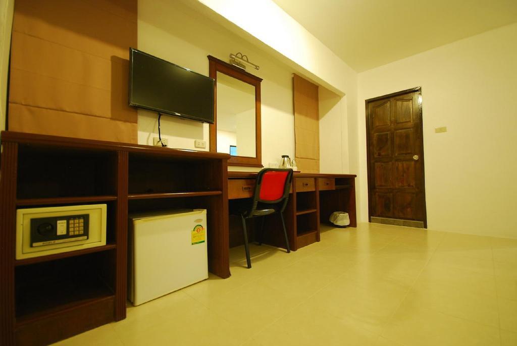 Patong Budget Rooms Kültér fotó